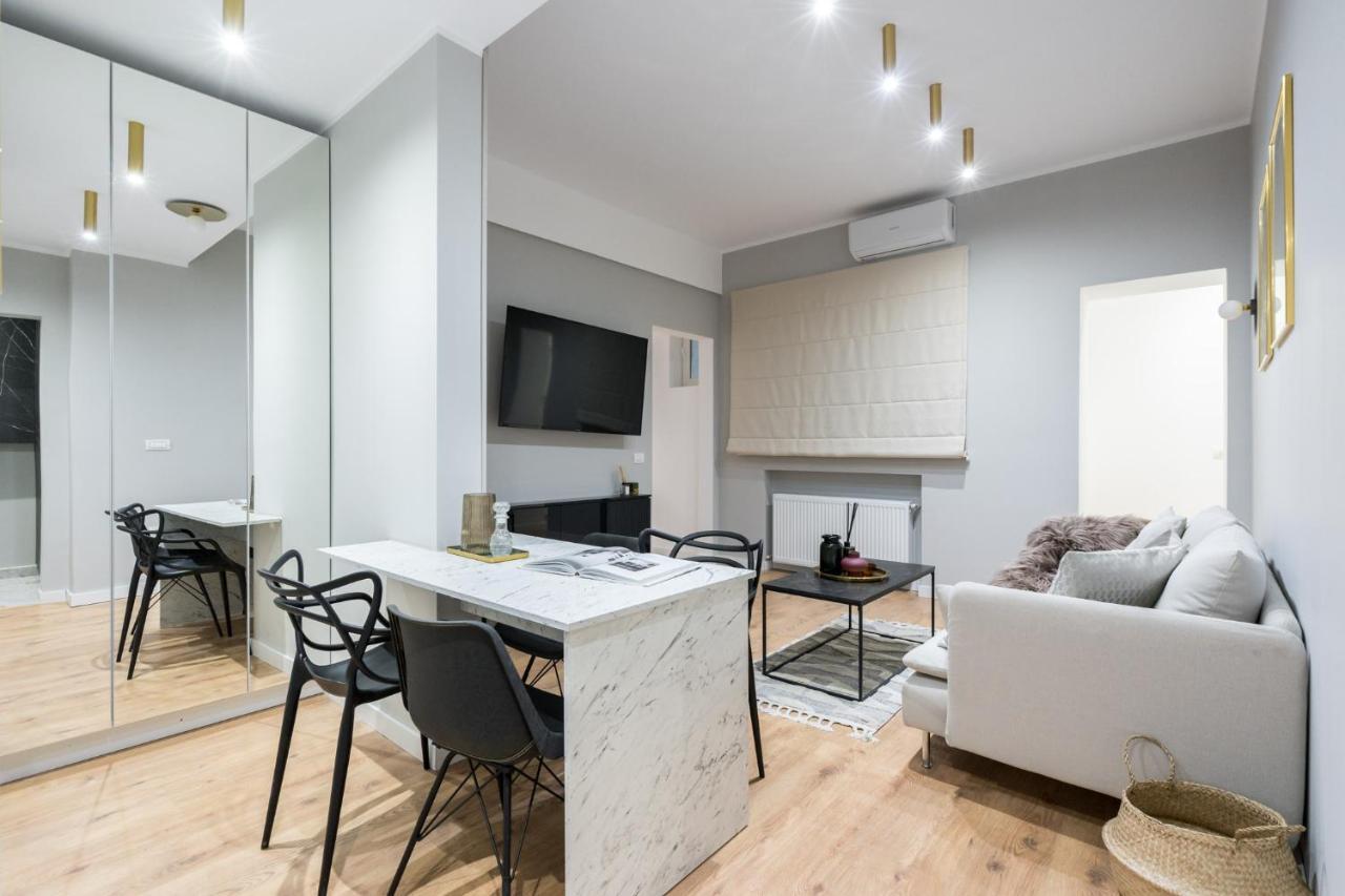 Crystal 3Bdr Apartment In Center Boekarest Buitenkant foto